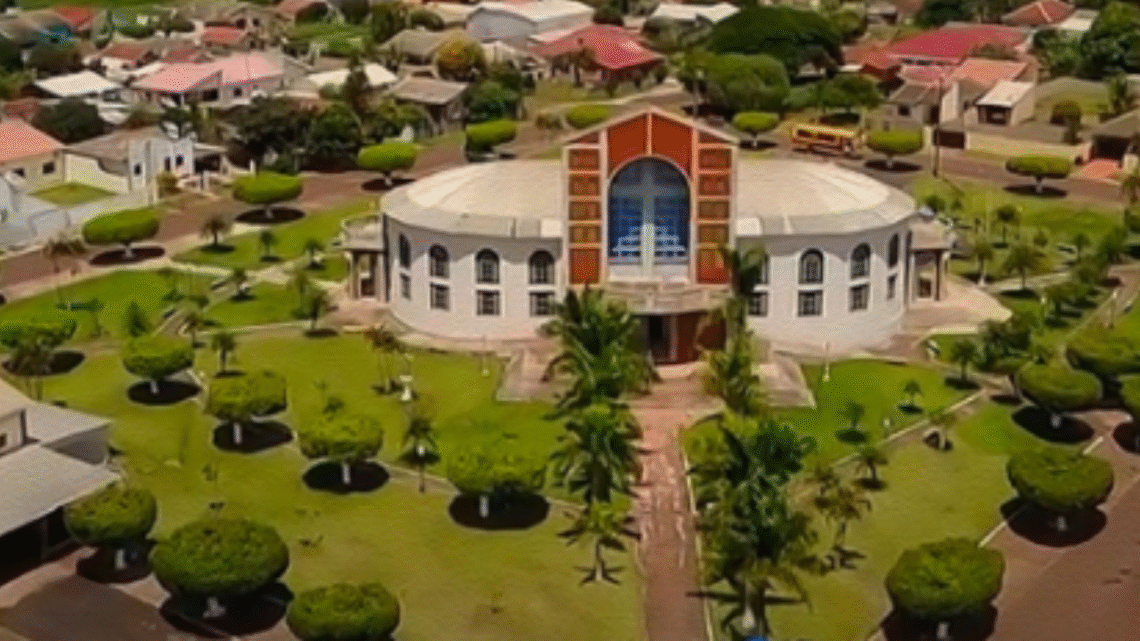 Cruzmaltina: História, Identidade e Desenvolvimento