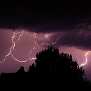Imagem do artigo Regime de Chuva Típico de Verão Deve Trazer Grandes Acumulados no Brasil Nesta Primeira Semana de Dezembro